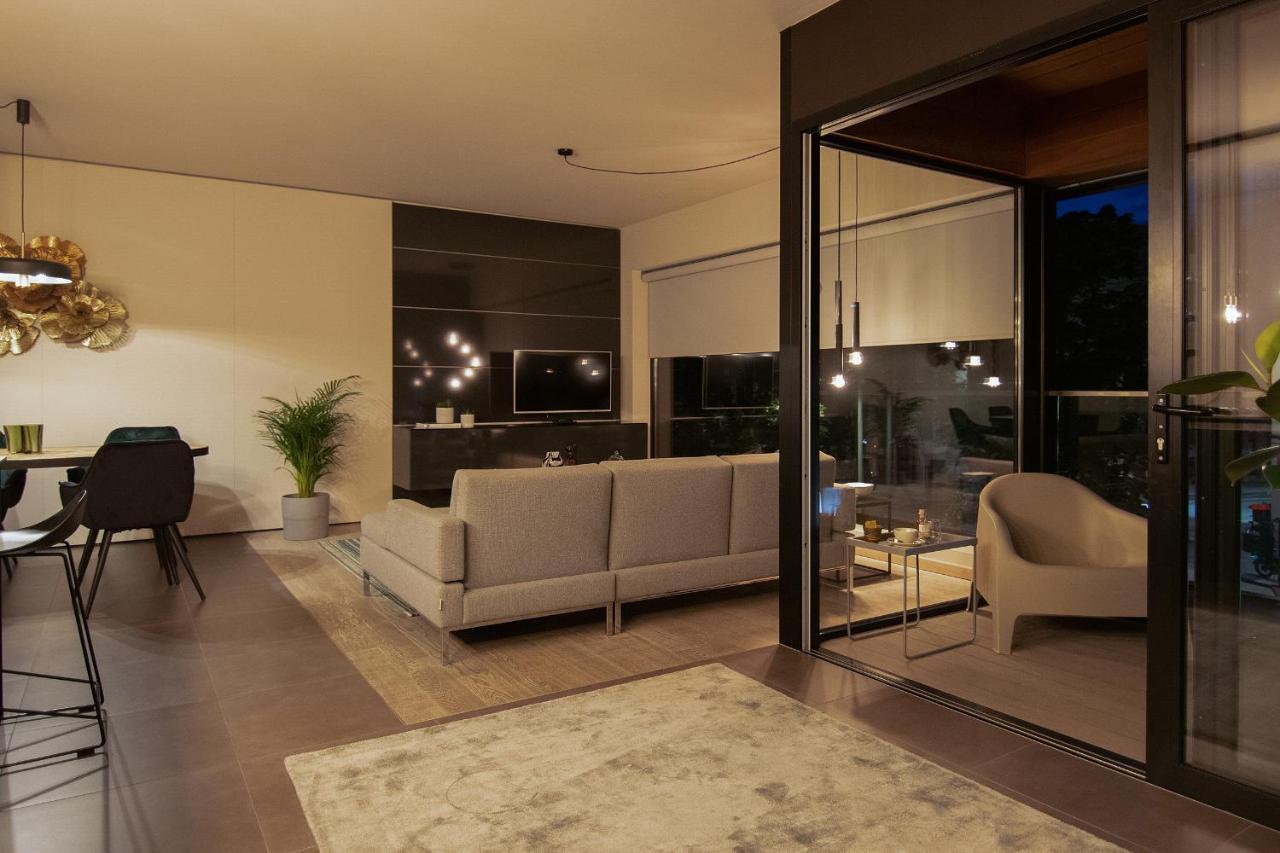 Boulevard Botanie City Apartment With Parking Hasselt Exterior foto